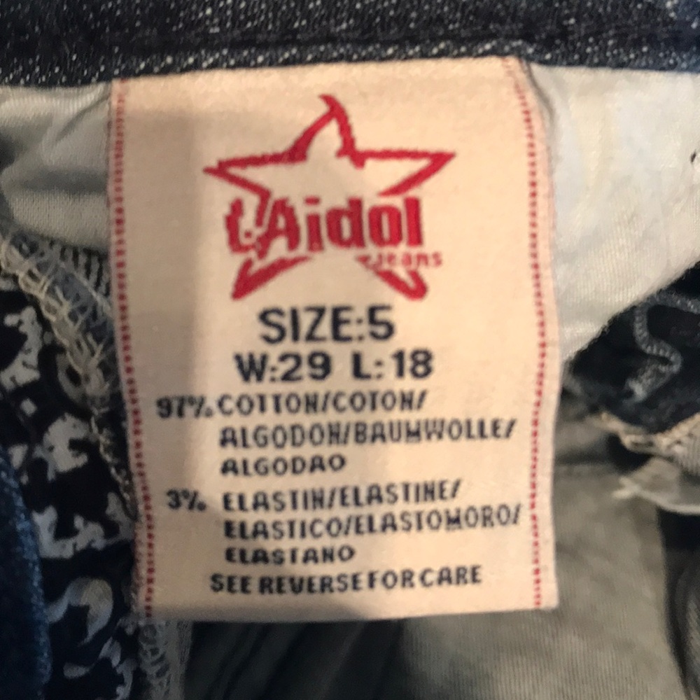 La Idol Capris - image 4